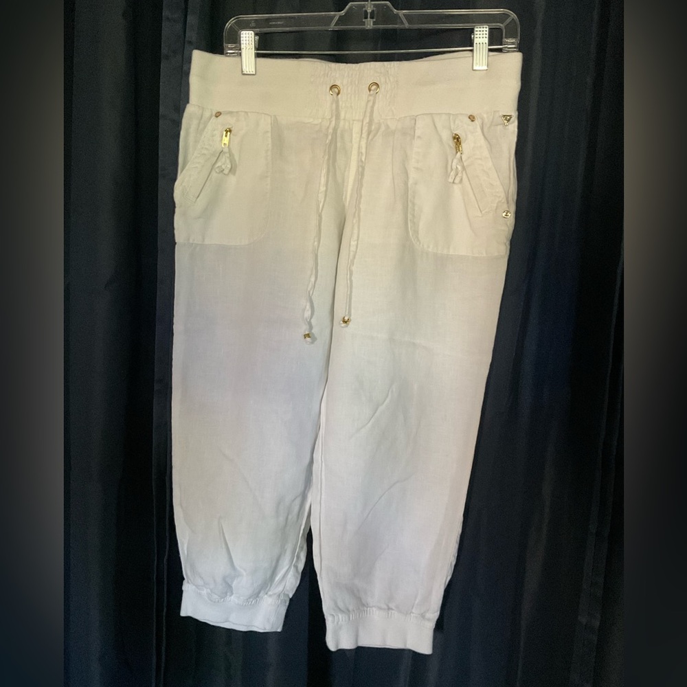 Women’s Guess Capris